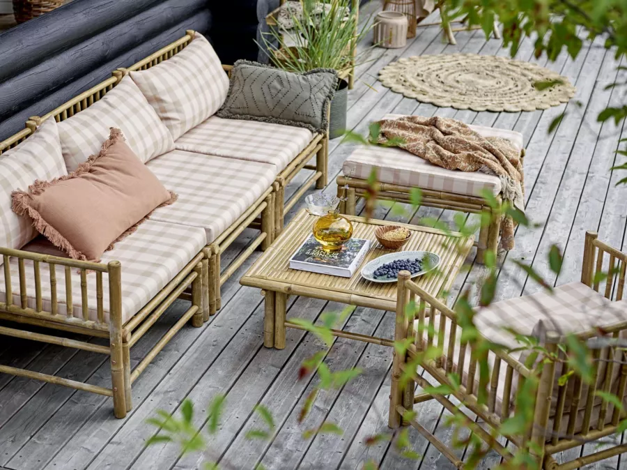 Teras için rattan mobilyalar: avantajları ve dezavantajları. Seçmeye değer nedir? Onlara nasıl bakılır?