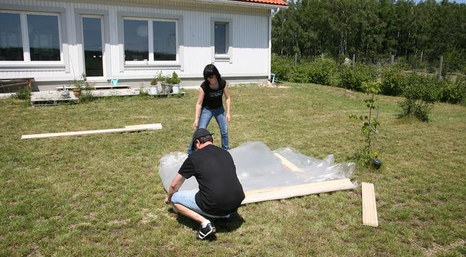 Jak rychle a snadno vyrobit postel z ložnicových palet?"