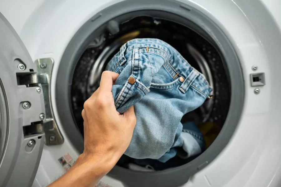 Çoğu insan çamaşırları normal bir çamaşır makinesinde de kurutabileceğini bilmiyor. inanılmaz derecede basit