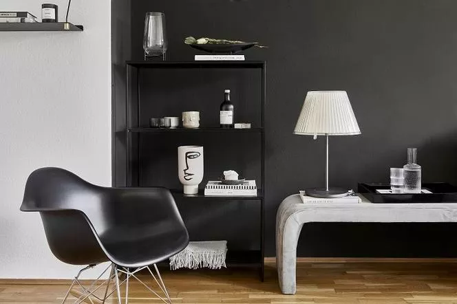 Siyah beyaz bir daireyi dekore etmek kolay değil. Size yardımcı olacak 3 ipucu