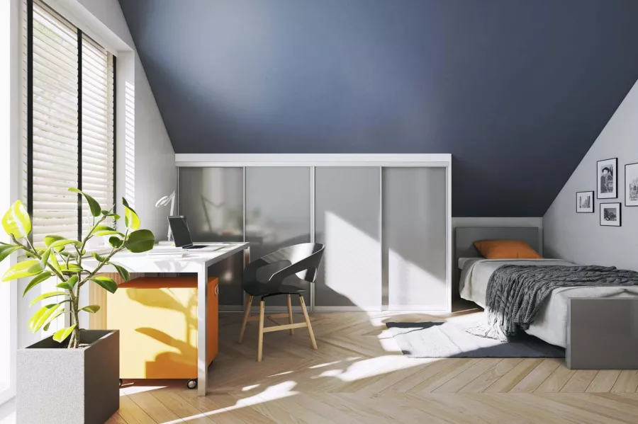 Sníte o šatní skříni, ale nemáte místo? 5 tipů, jak to zařídit na malém prostoru