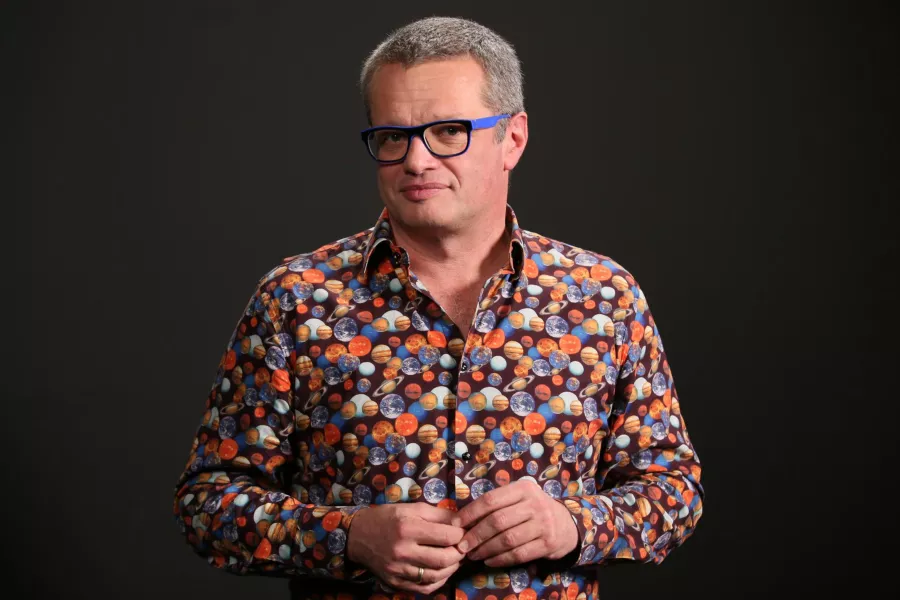 Марцин Меллер је показао своју кућу у Мазурији. Не можемо одвојити поглед од плочица на фасади